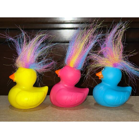 NEW Set of 3 Crazy Wild Rainbow Hair Troll Doll 2" Rubber Ducks Duckies Jeep - Picture 2 of 5